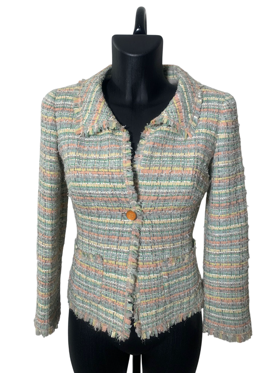 ジャケット・アウター CHANEL 2005 SPRING Tweed Jacket CHANEL 2005 SPRING Tweed Jacket Chanel at Paris Fashion Week