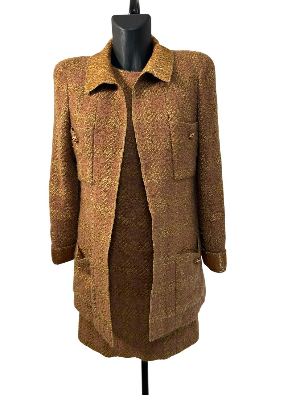 Chanel Tailleur in brown with Gripoix  ( FW 1996/1997) Jacket