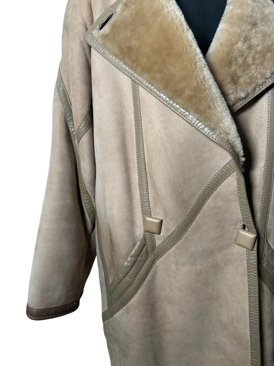 Christian Dior Sheraling Coat in light beige / grey ('80s)