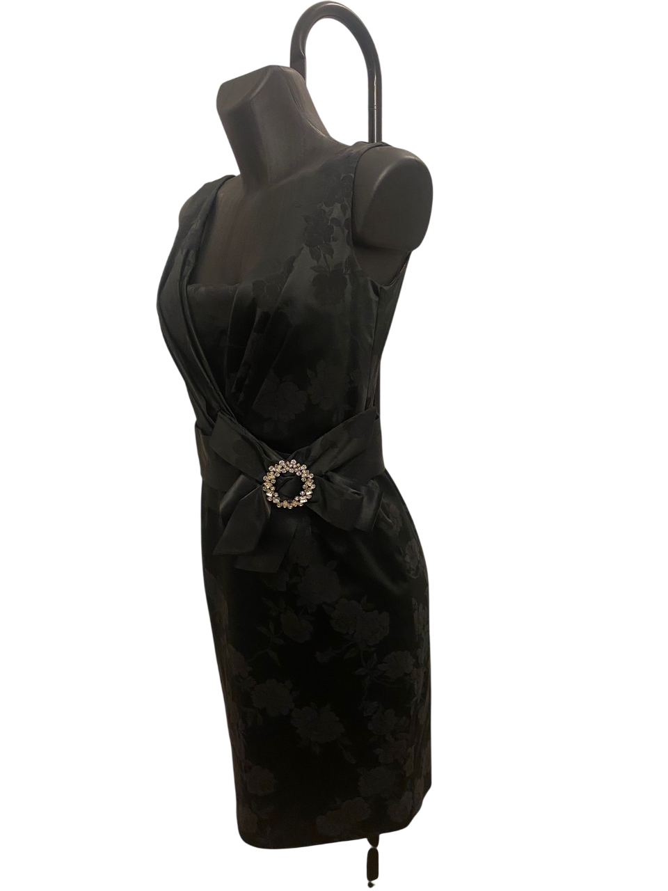 Dolce & Gabbana Sleeveless Silk Damassé Dress in Black with Floral Embroidery