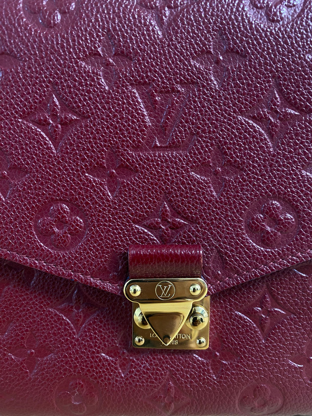 Louis Vuitton Metis Red Monogram Bag