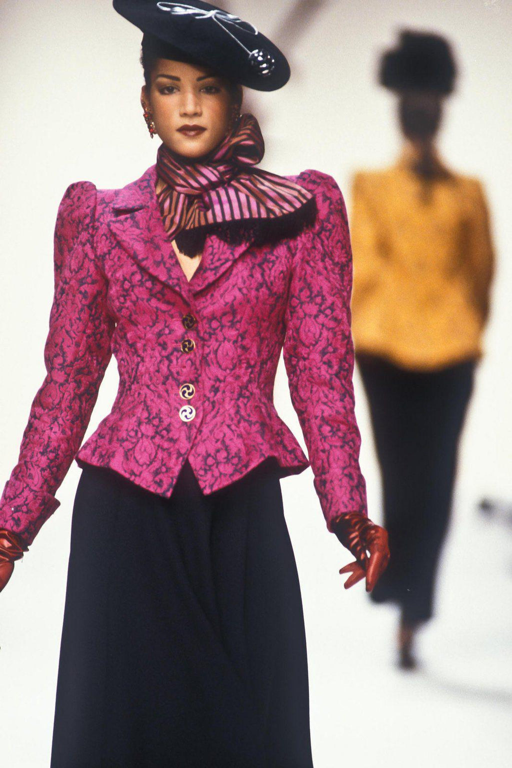 Yves Saint Laurent Floral Print Blazer Ma boutique