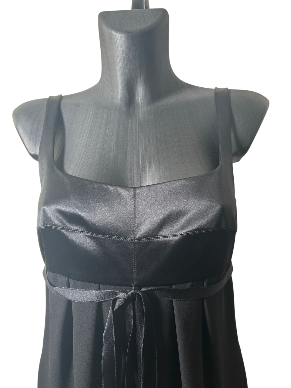 Chanel Black Silk Sleeveless Dress (collection croisière Paris - Venise 2010)