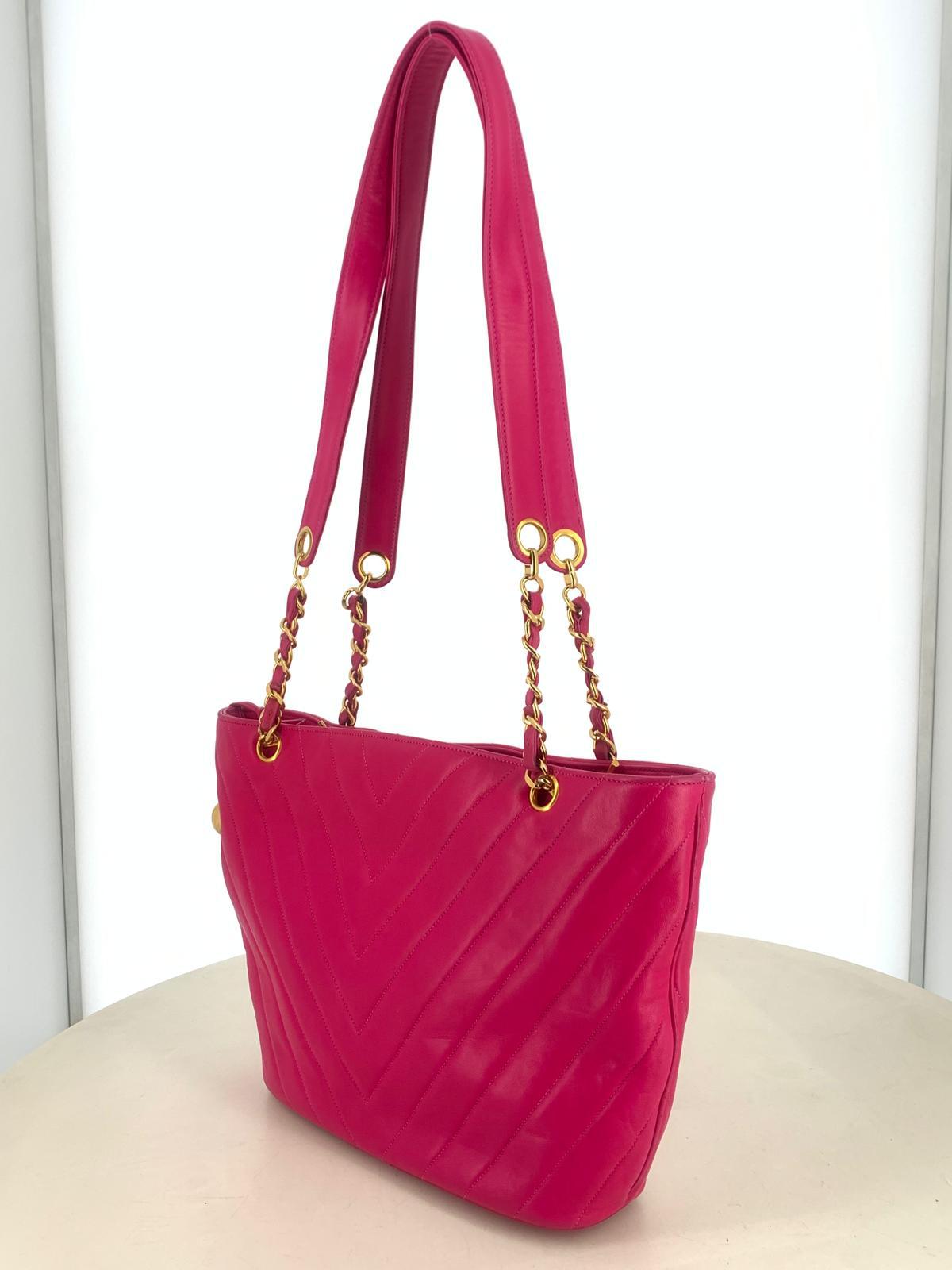 Chanel 1991-1992 Chevron Lambskin Tote