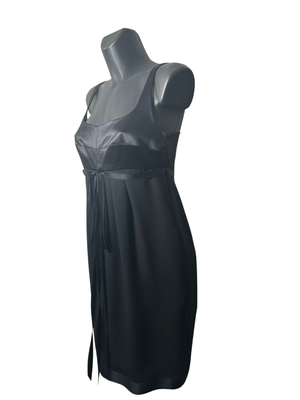 Chanel Black Silk Sleeveless Dress (collection croisière Paris - Venise 2010)