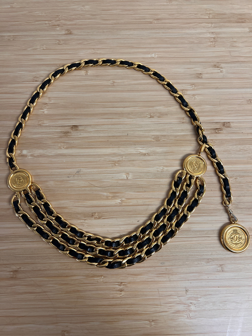 Chanel 90's gold plated chain belt