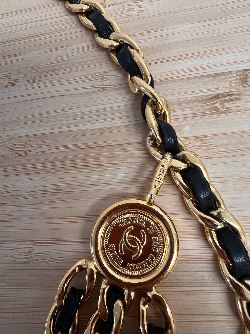 Chanel 90's gold plated chain belt