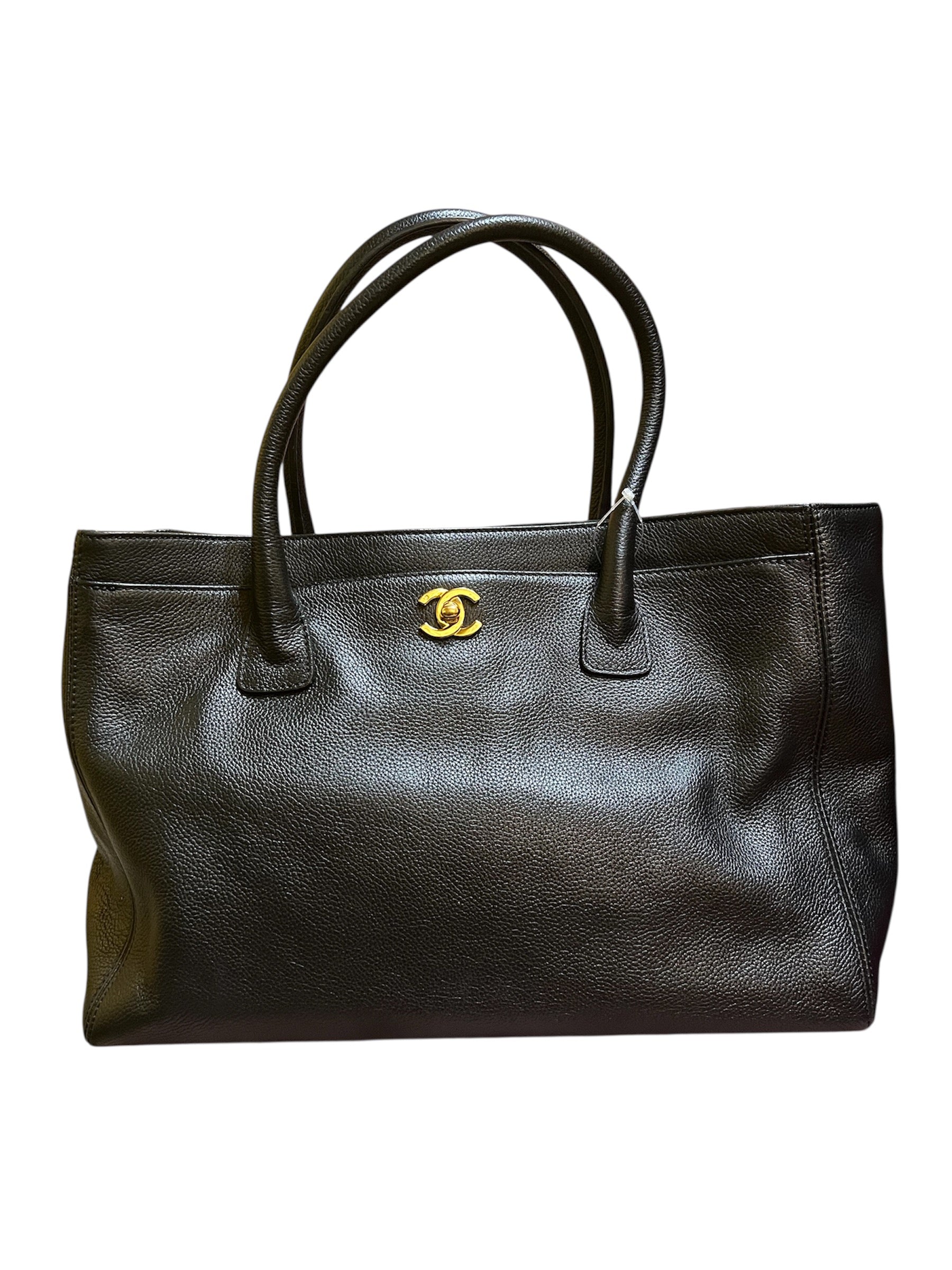 2009 Chanel Handbag in Black Leather – Opulence Vintage