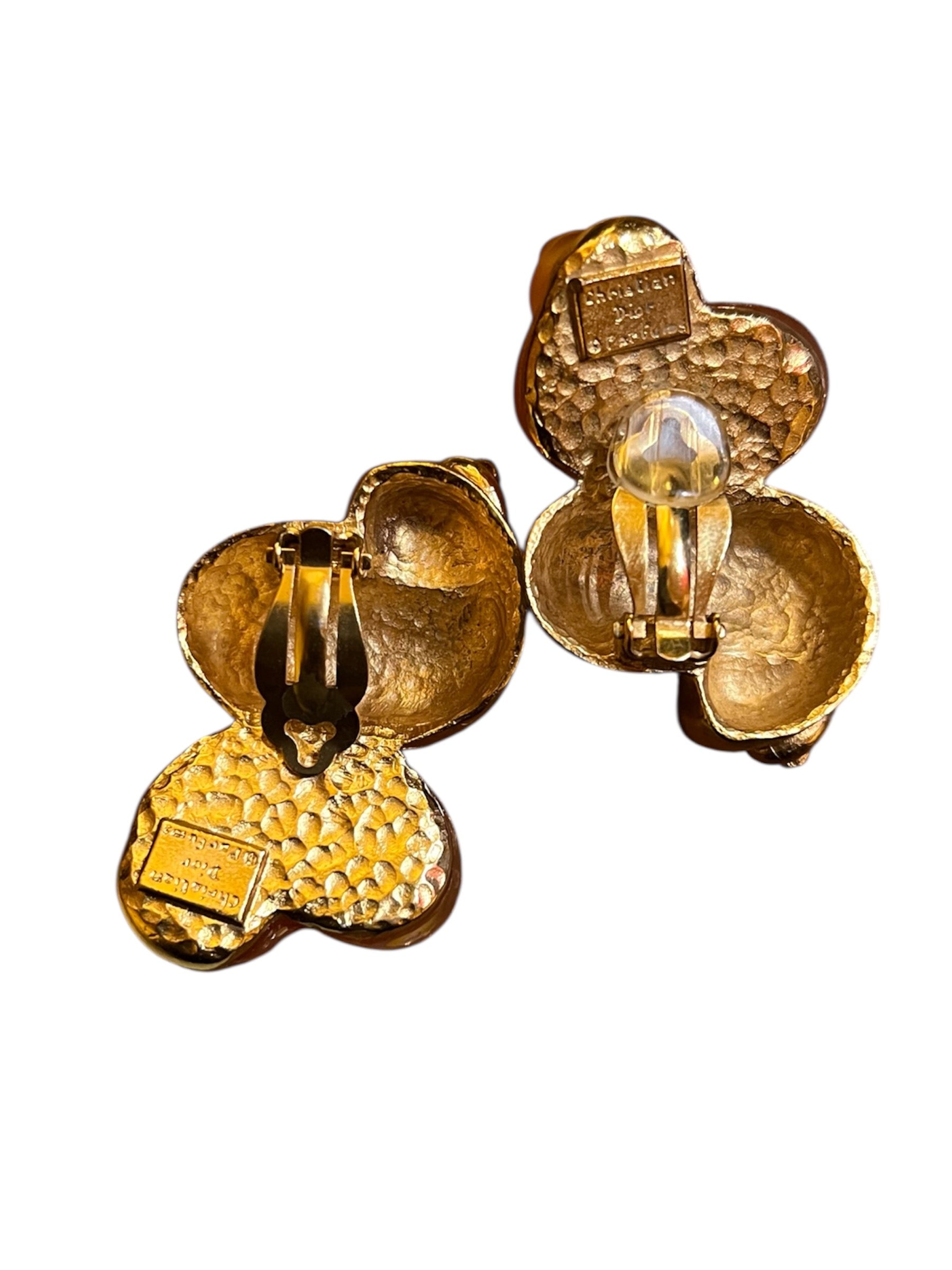 Christian Dior Golden Shell-Shaped Clip Earrings