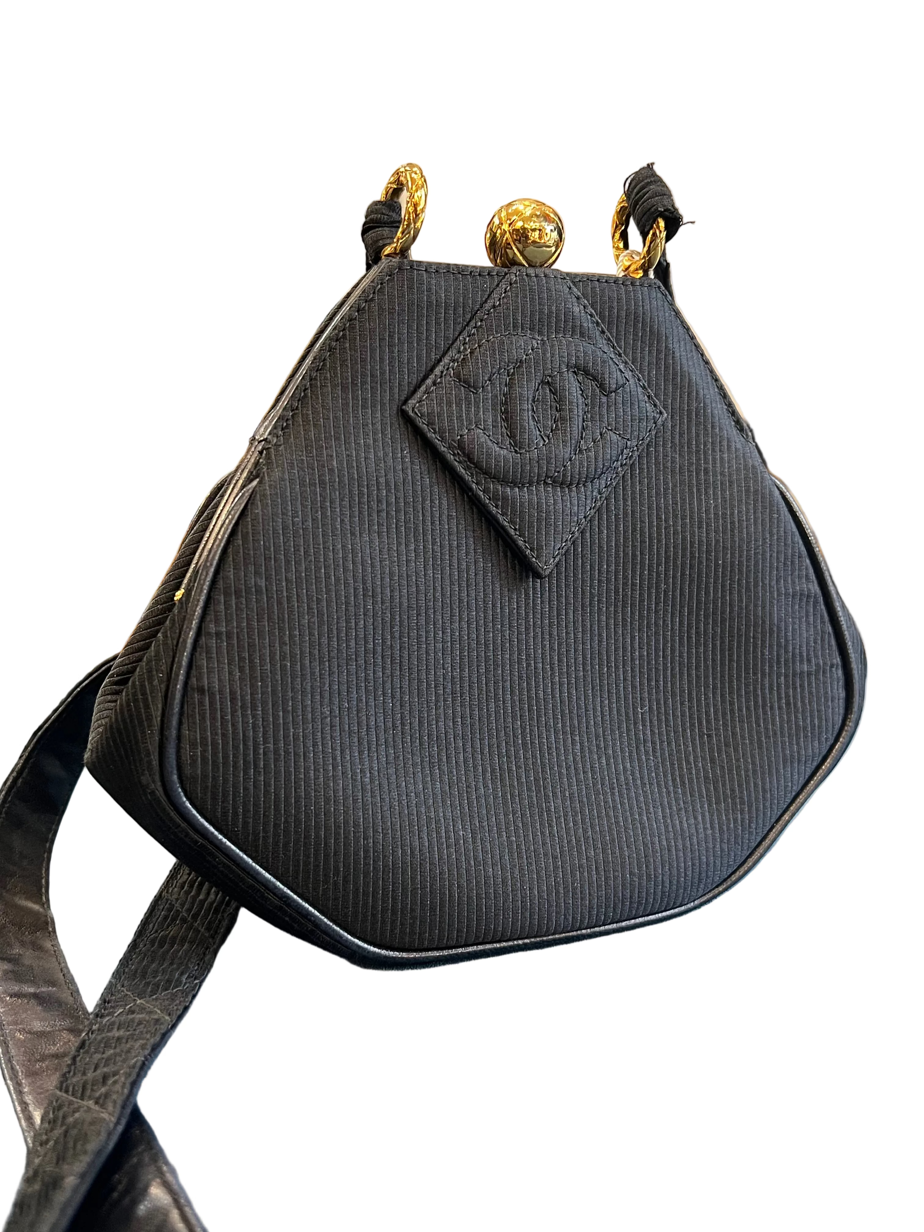 1992 Chanel CC Nylon Diamond Stitch Kiss Lock Crossbody Bag
