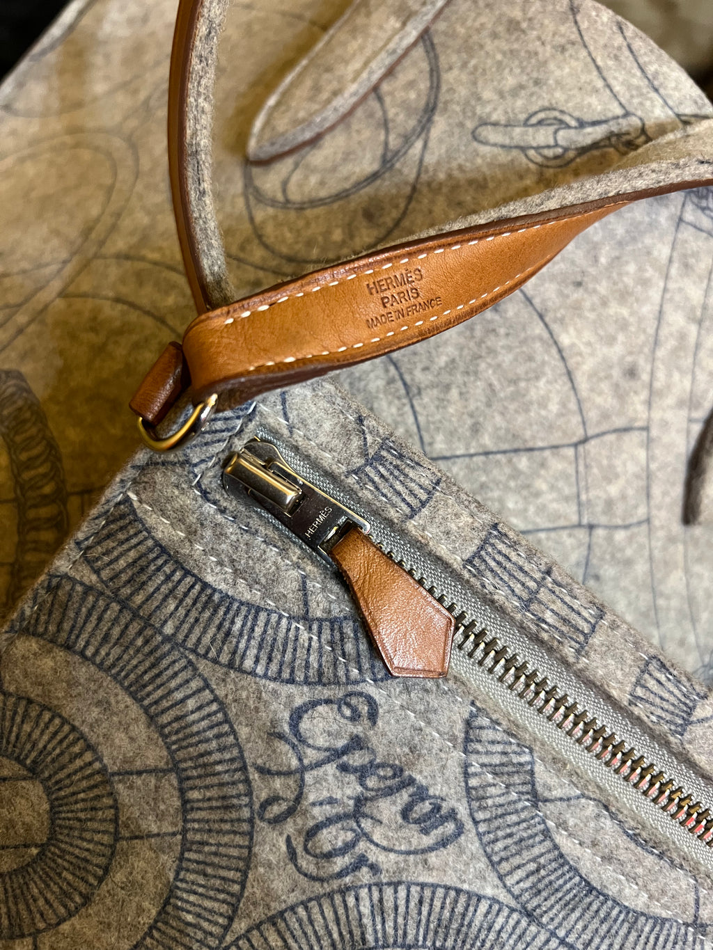 Hermès Felt and Swift Karimi Tote MM Handbag