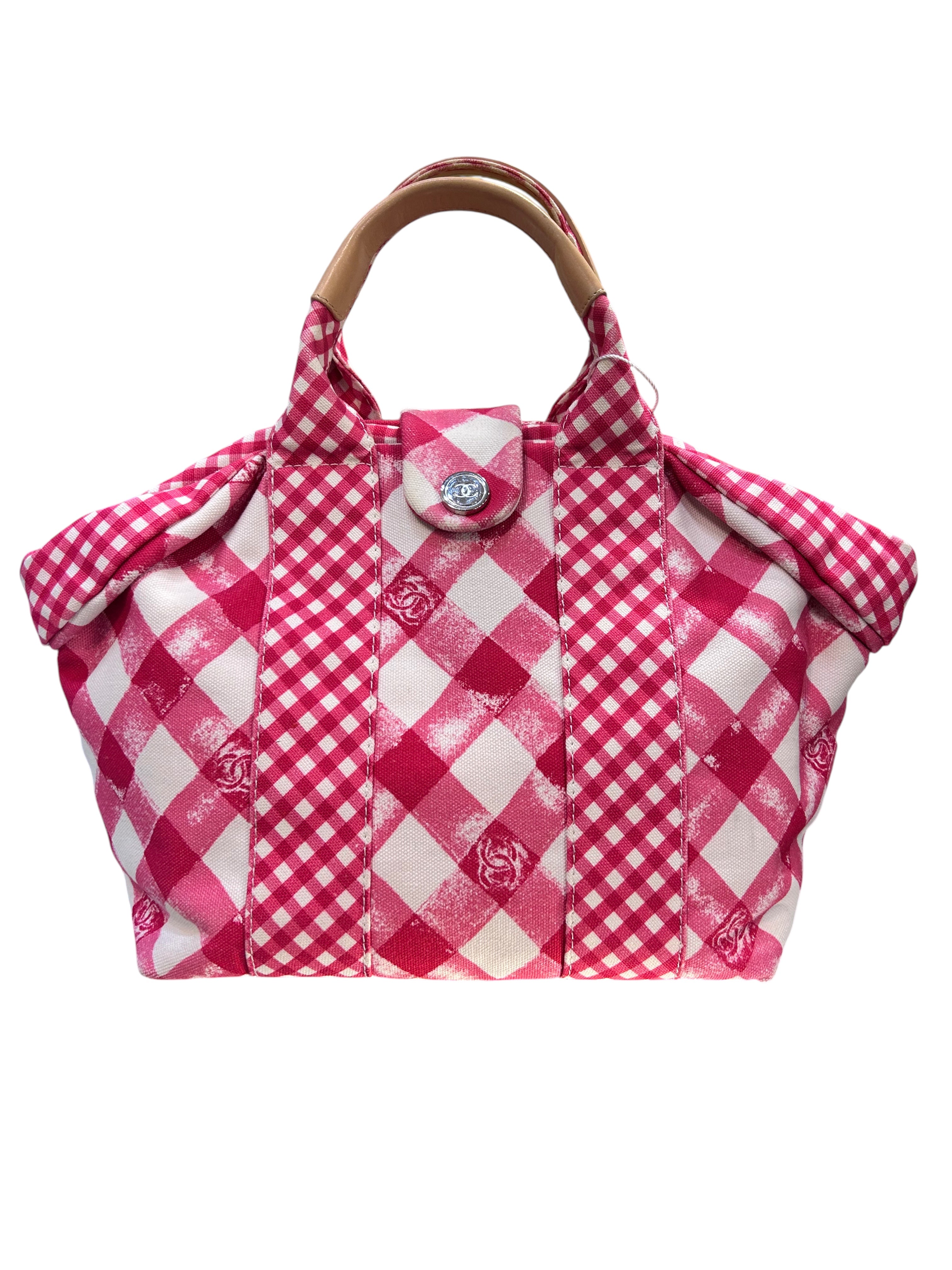 2010 Chanel pink and white fabric bag