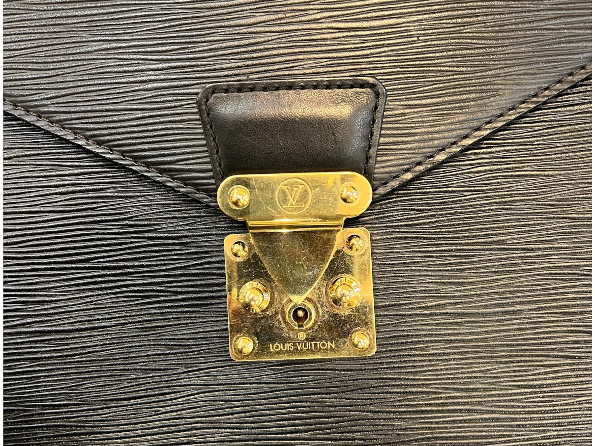 1997 Louis Vuitton Black Epi Leather Document Holder