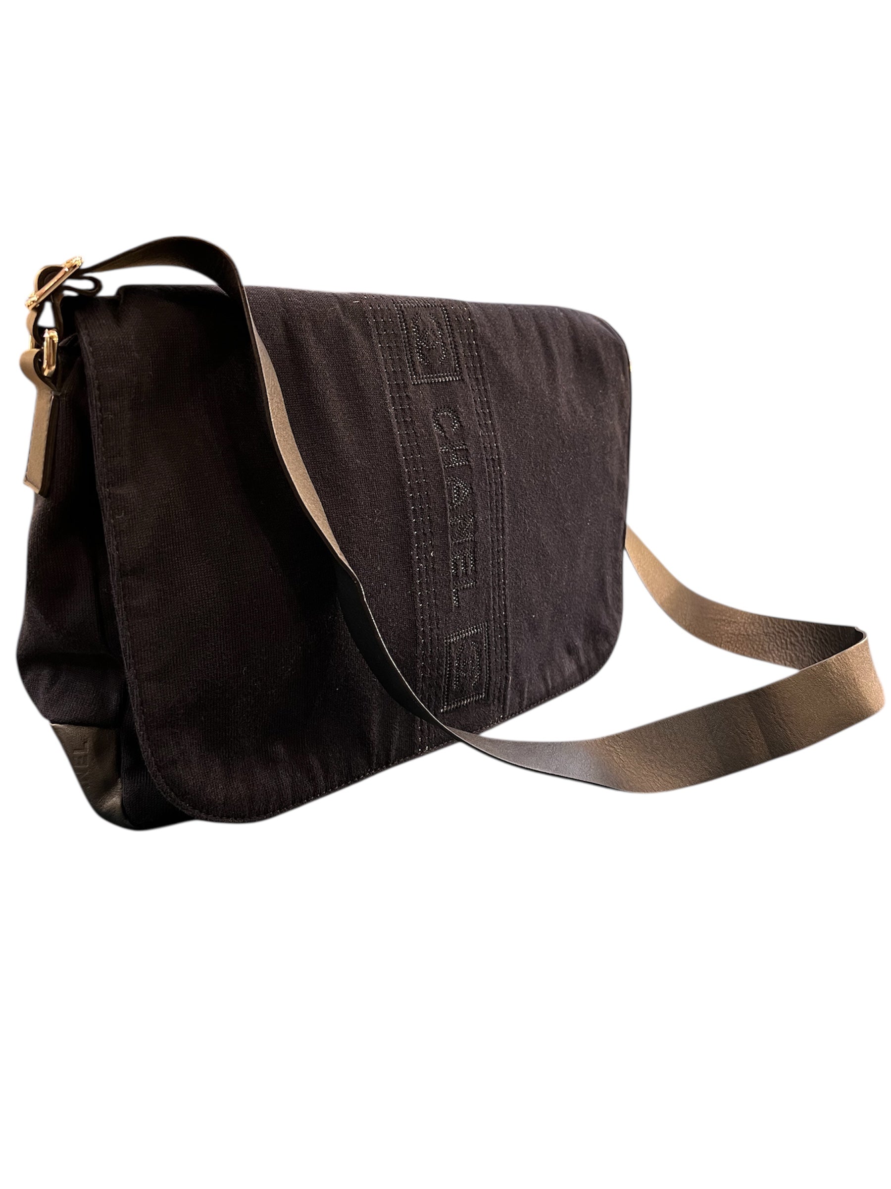 2005 Chanel Canvas Logo CC Sports Bag