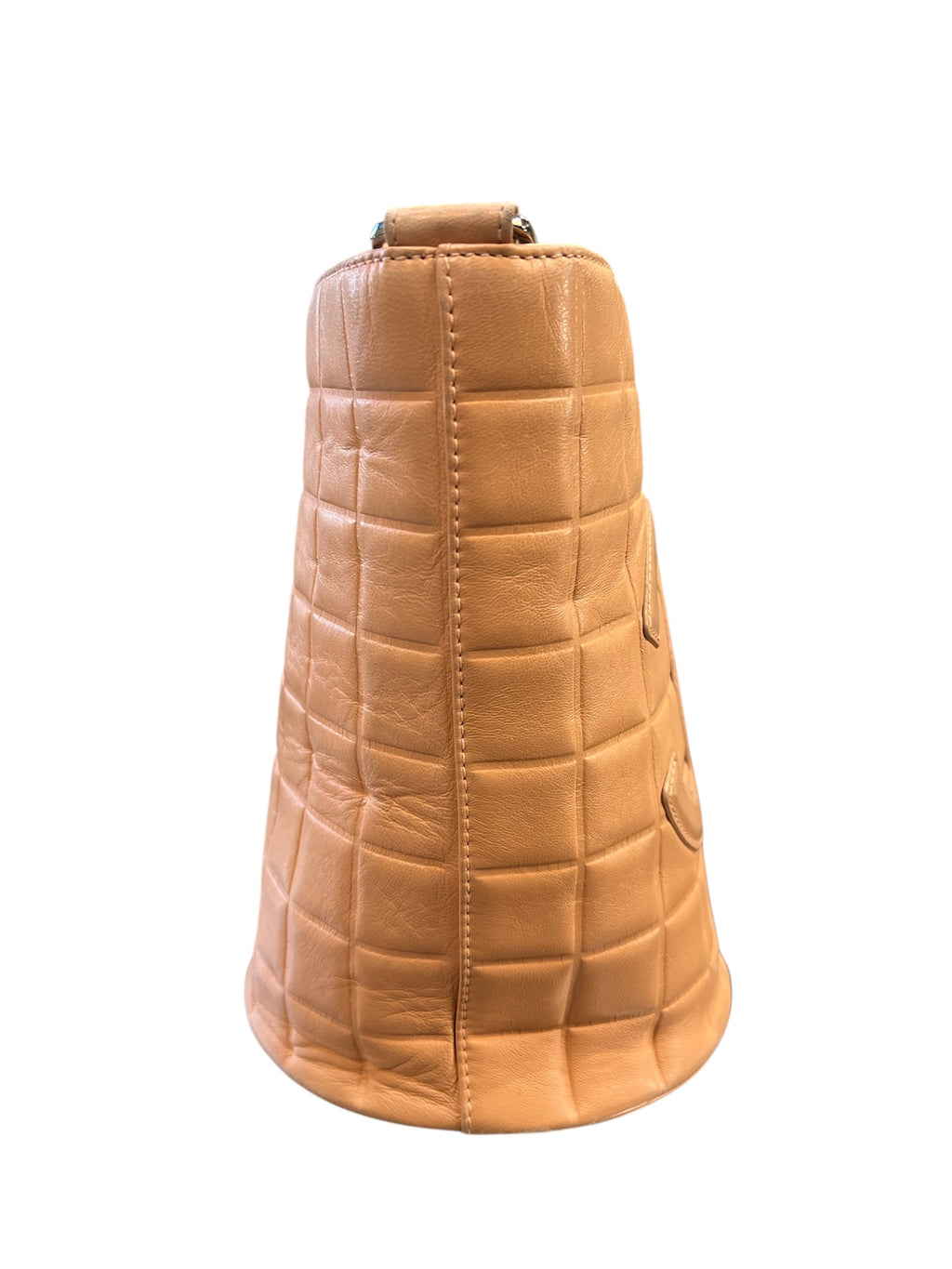 2002 Chanel handbag showcases pale pink quilted leather