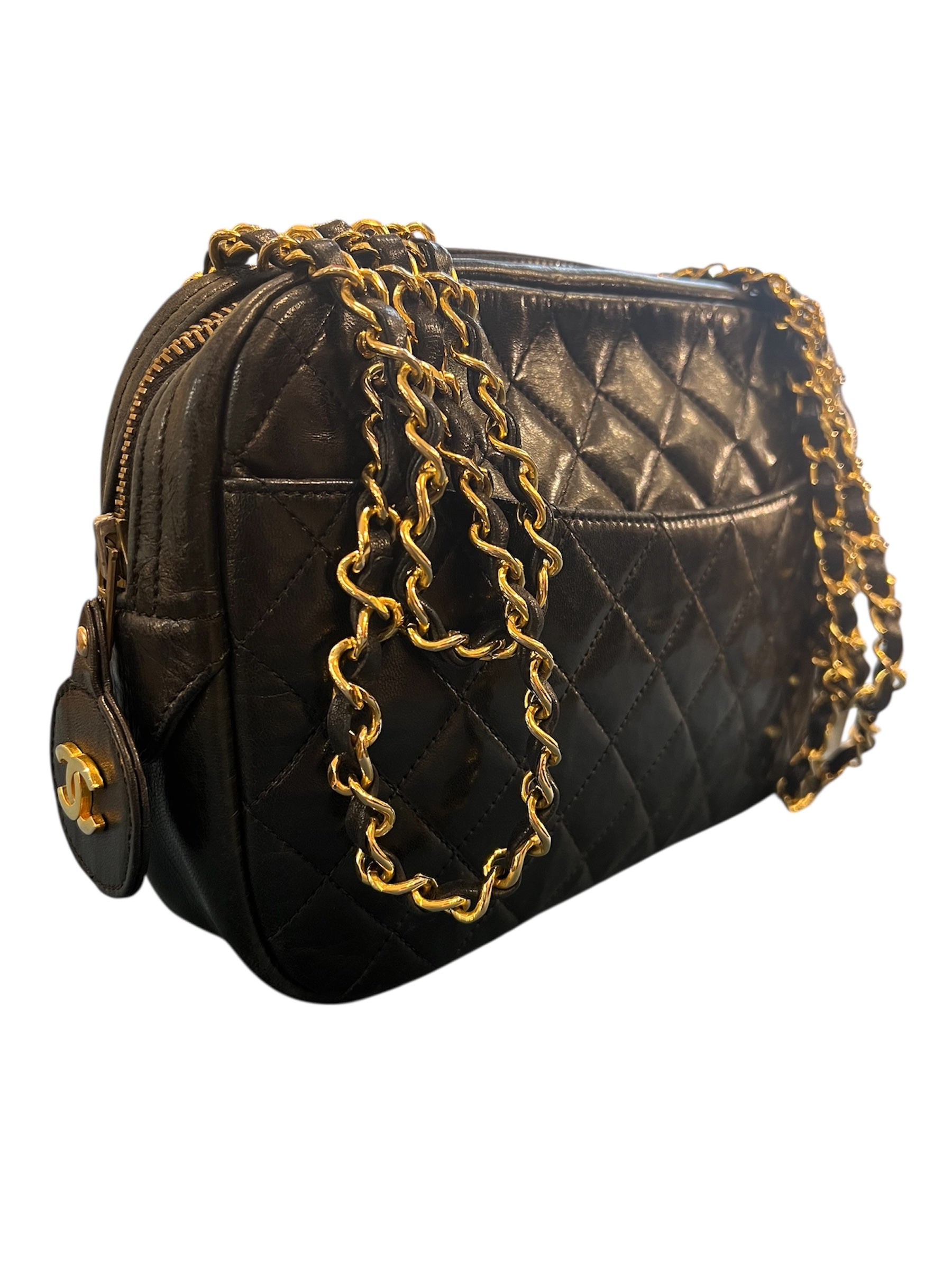 CHANEL ブラックレザー パース ゴールド 1989 Chanel Black Quilted Leather Shoulder Bag with Golden Chain