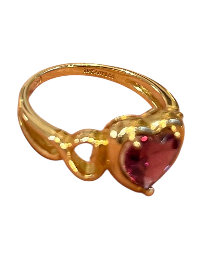 Timeless Tiffany&Co heart-shaped ring