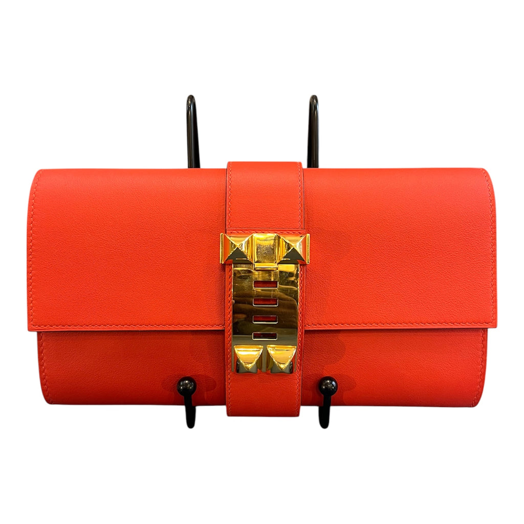 Hermès Tadelakt Medor Clutch 23