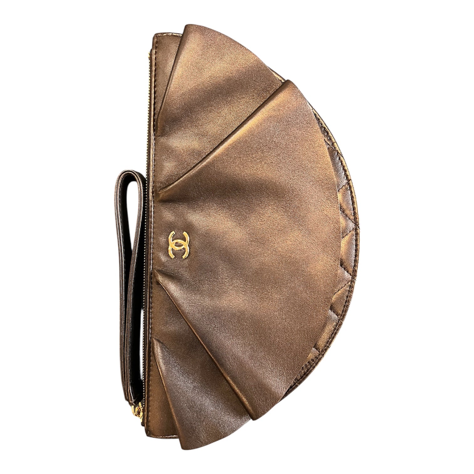2019 Chanel Quilted Lambskin Wave Clutch