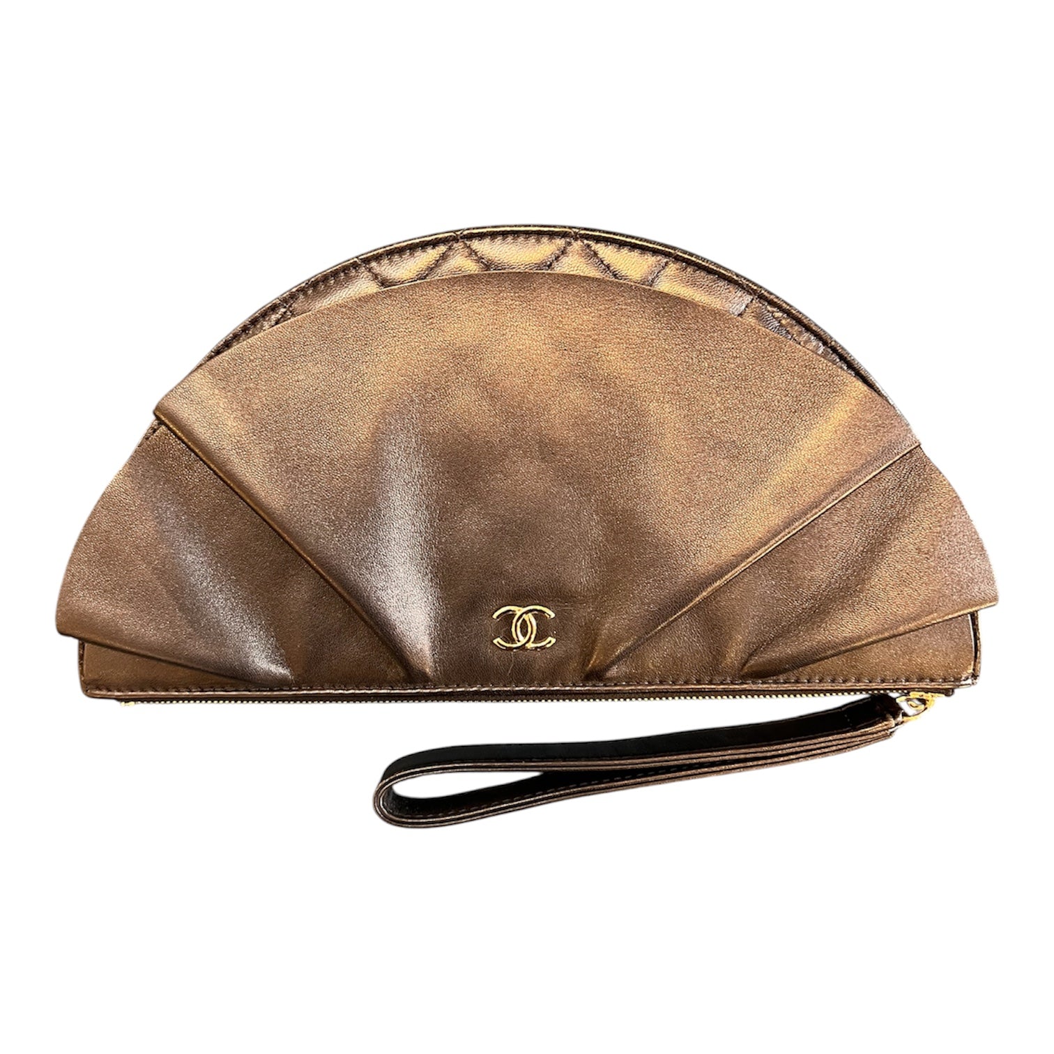 2019 Chanel Quilted Lambskin Wave Clutch