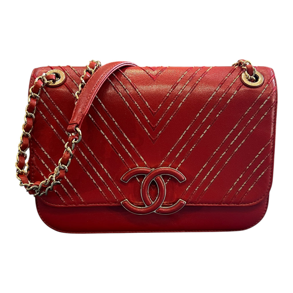 2017 Chanel Large Chevron Sheepskin Subtle Flap Handbag