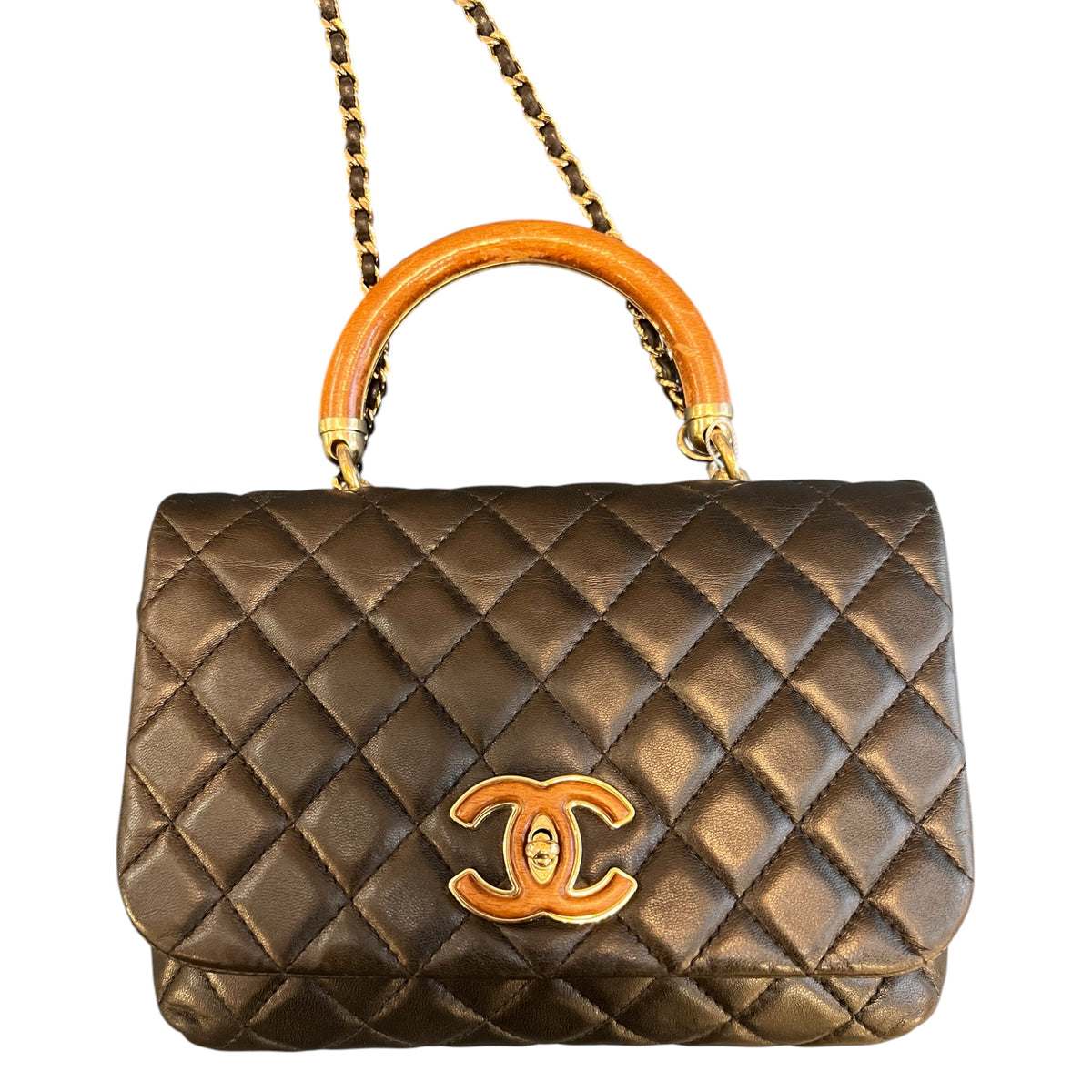 2018 Chanel Quilted Lambskin "Knock on Wood" Satchel