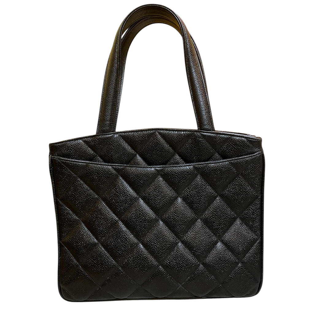 1994 Chanel CC Quilted Caviar Turnlock Handbag