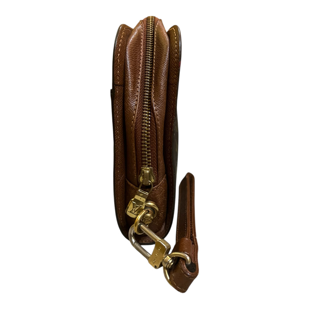 2002 Louis Vuitton Monogram Canvas Pouch