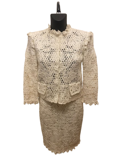 Dolce & Gabbana White Lace Set ( Jacket and Skirt)