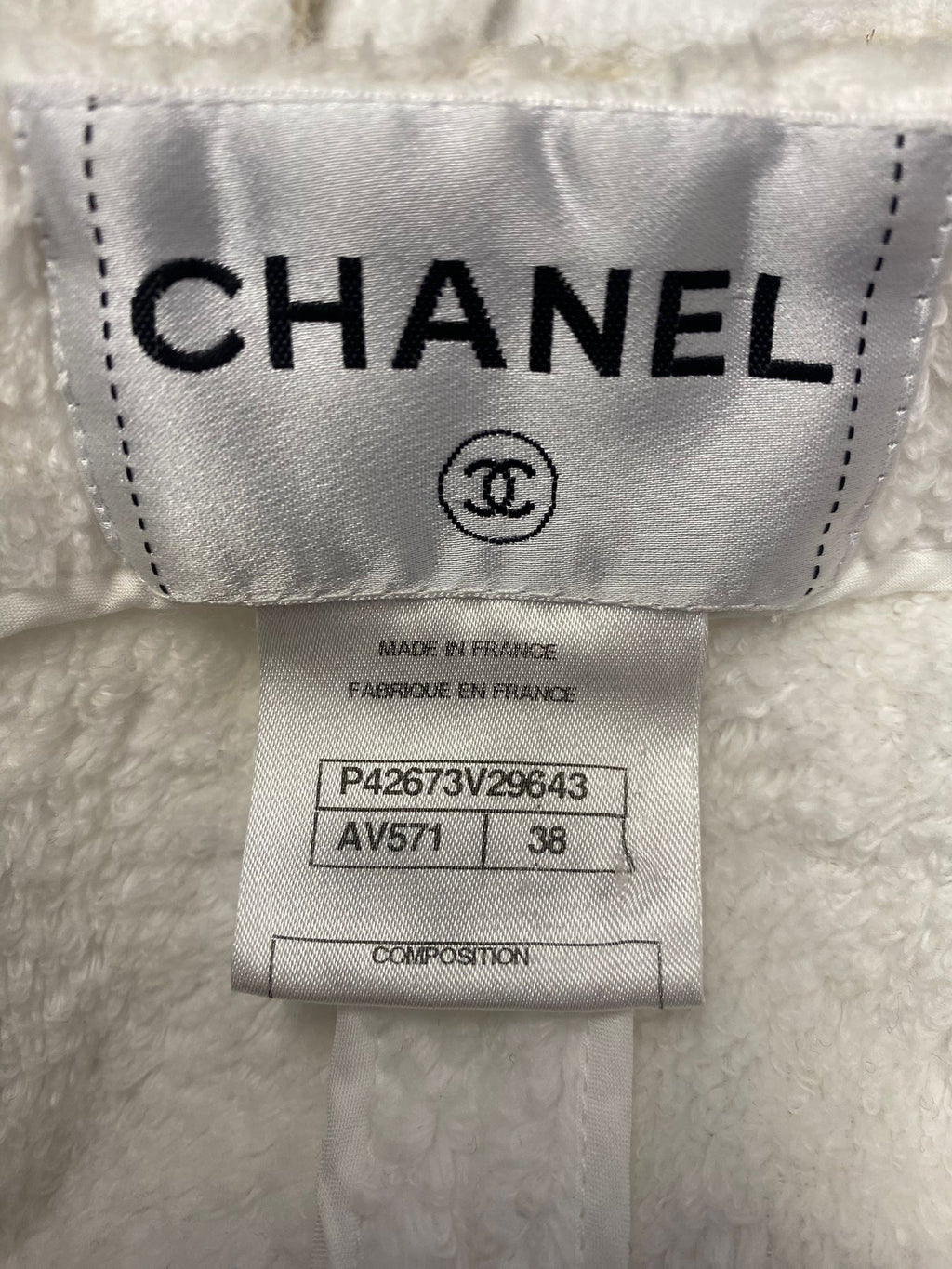 CHANEL Off-White Terry Tweed Jacket – Cruise 2011