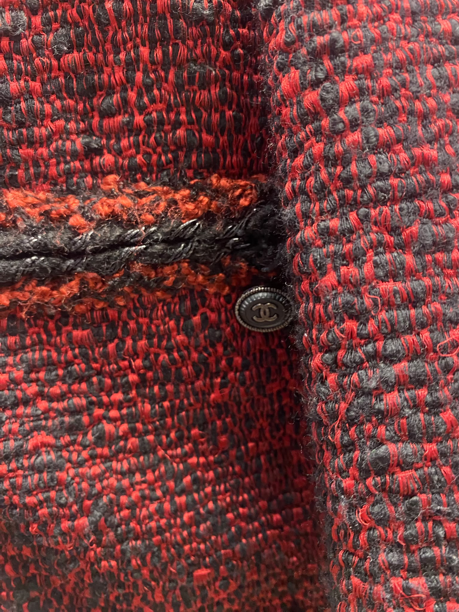 Chanel Red & Black Lesage Tweed Zip Jacket – Size 38