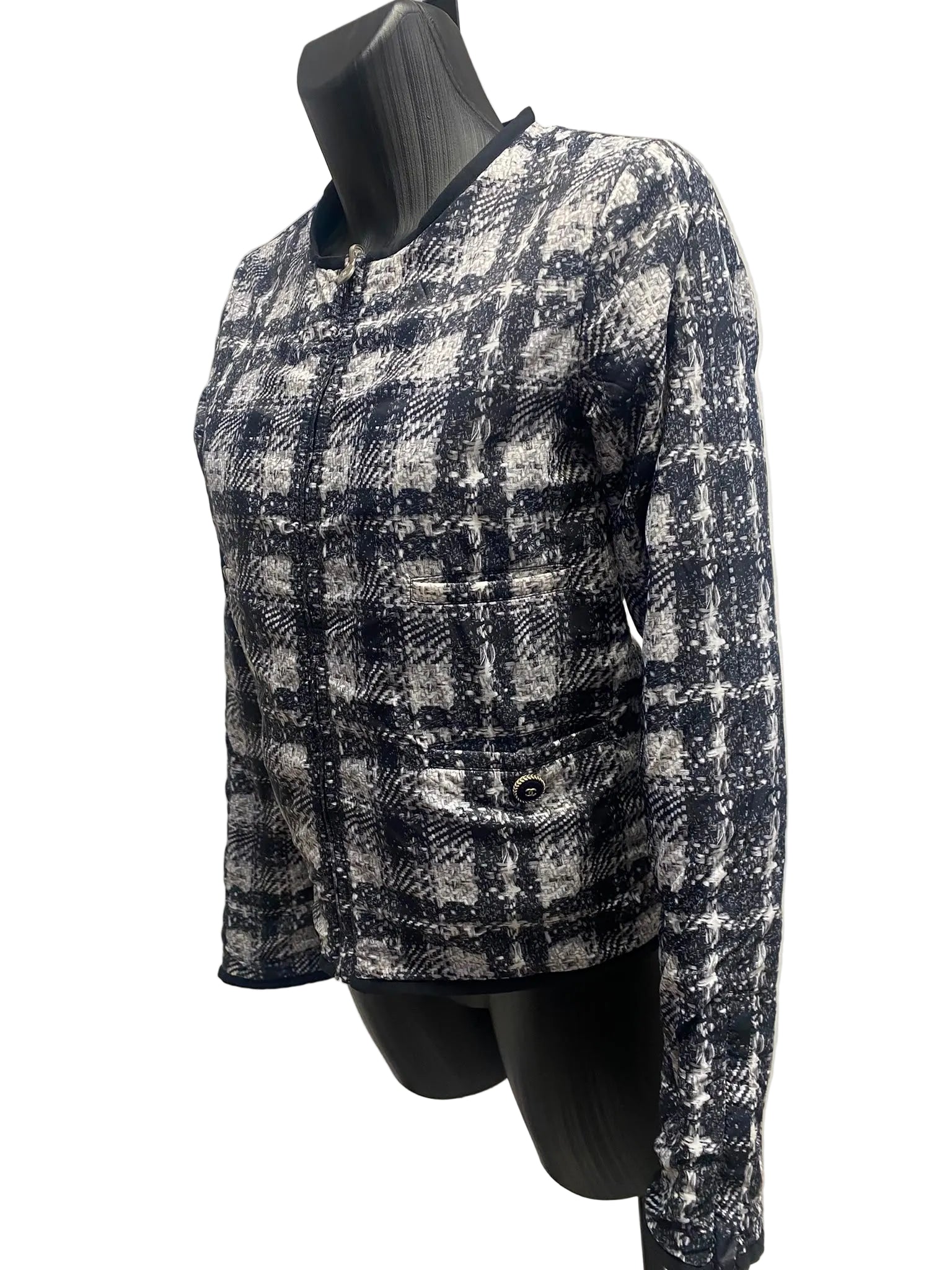 Chanel Reversible Lightweight Jacket – Tweed Print & Solid Black