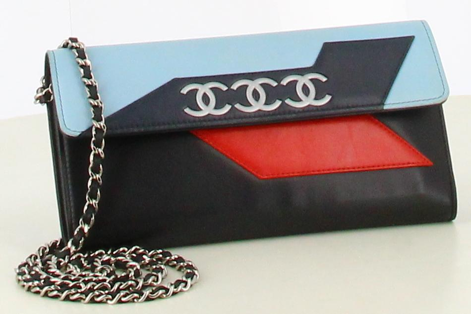 2016 Chanel Airlines Wallet on Chain