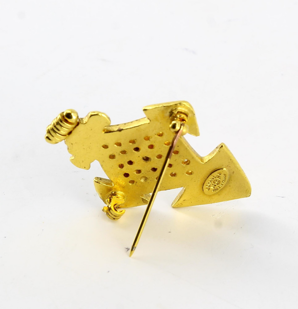 Brooch Chanel Golden