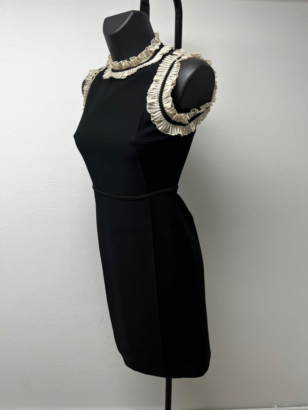 Alessandro Michele x Gucci Ruffled Black Dress (2016)