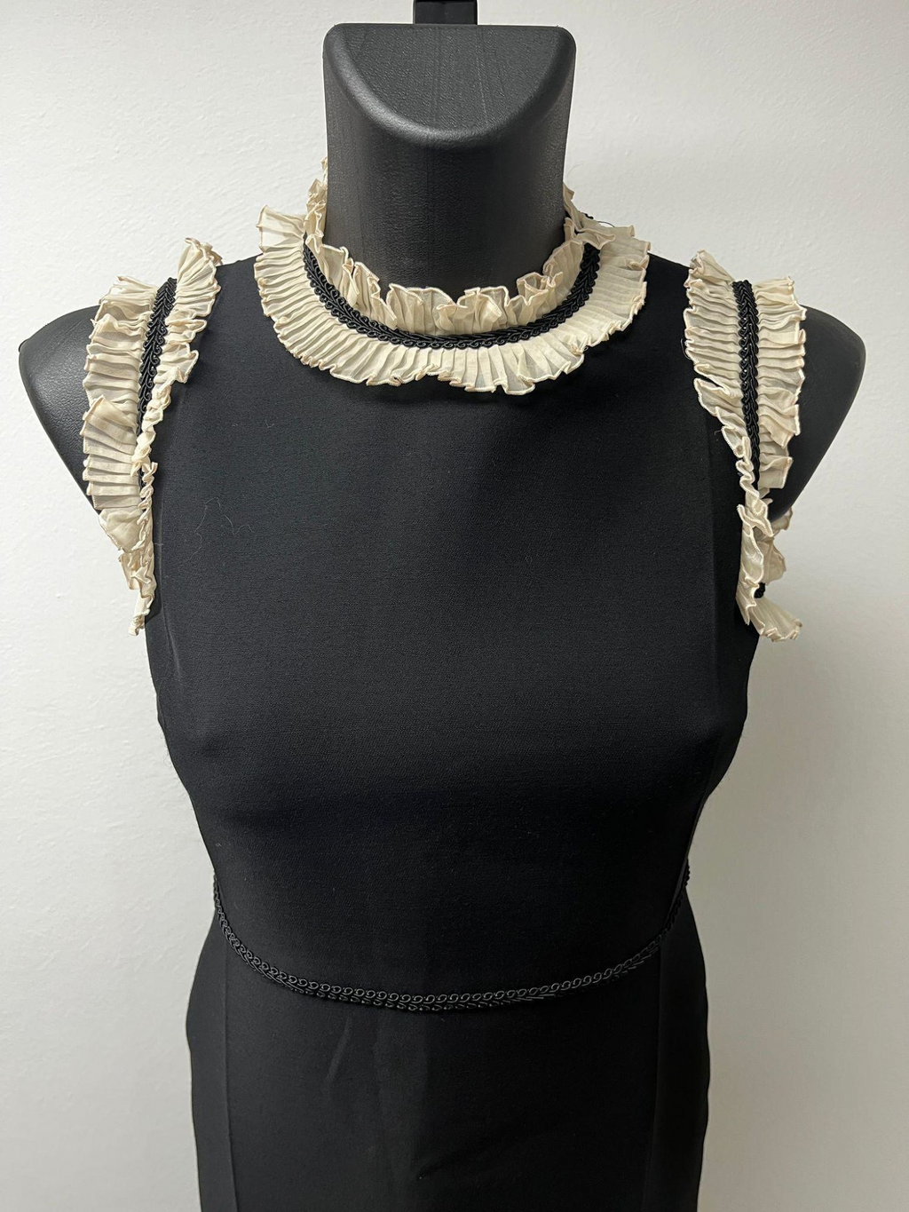 Alessandro Michele x Gucci Ruffled Black Dress (2016)