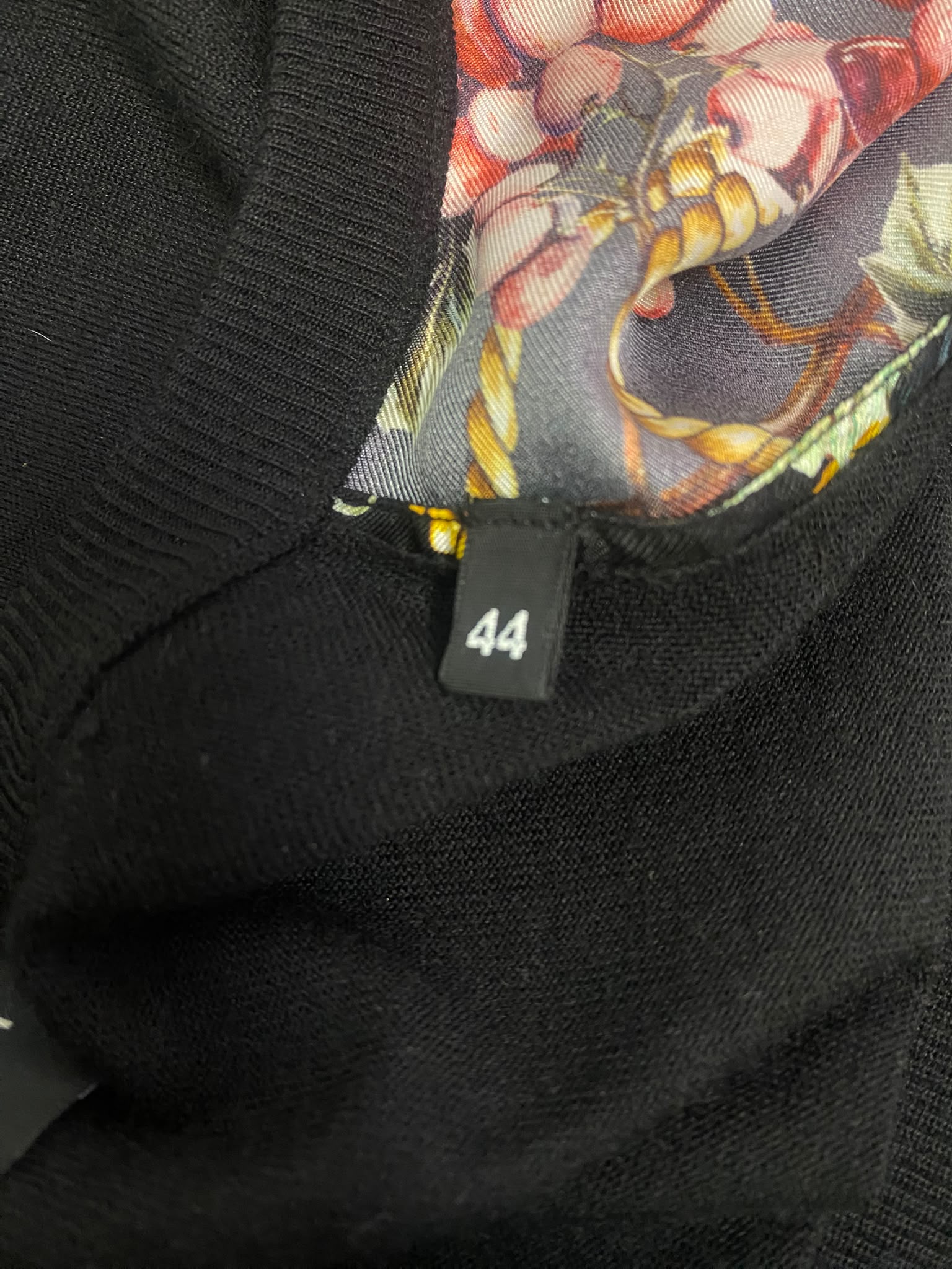 Dolce & Gabbana Cashmere & Silk Grape Print Cardigan - Size IT 44