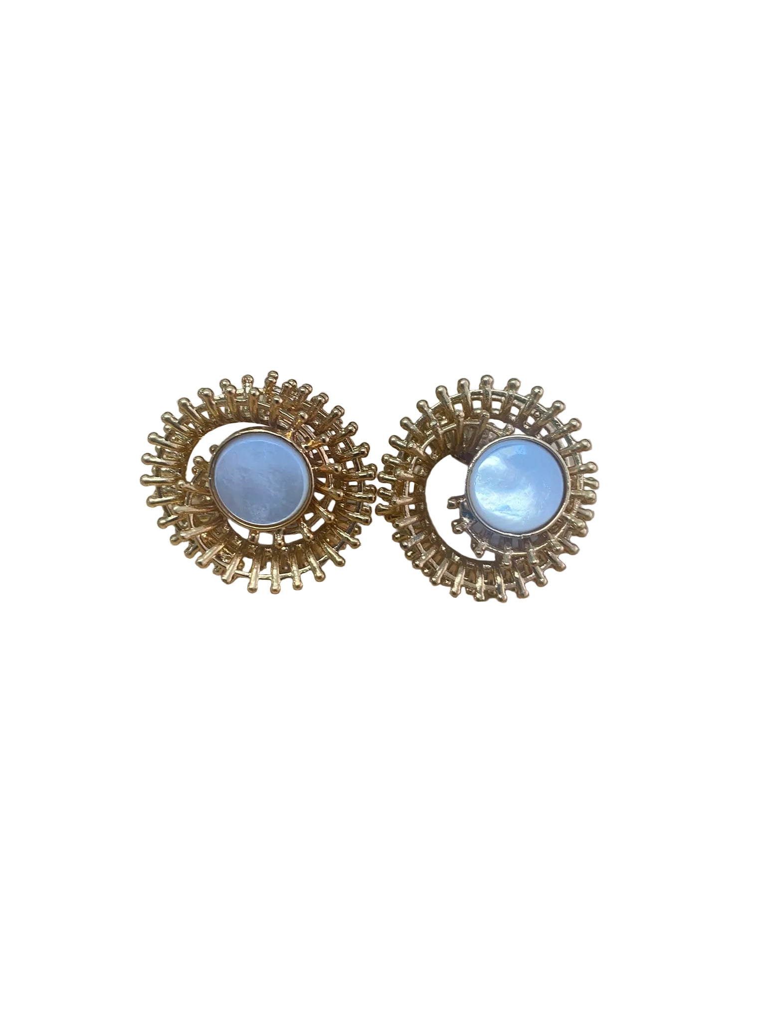 Dilip Jindal - Bijoux Coutuire - Coquillage Nacré Earrings