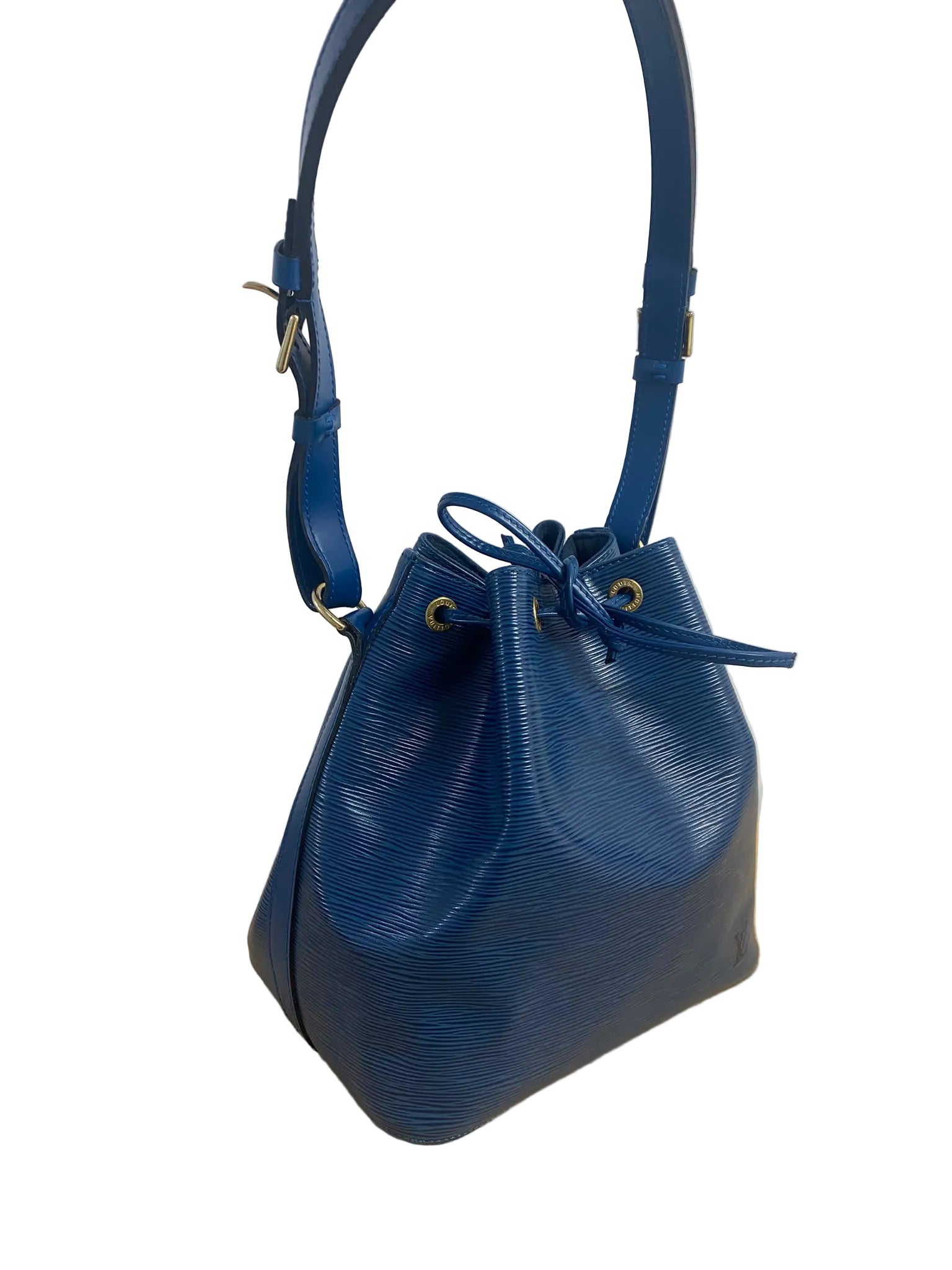 Louis Vuitton Noé in Blue Epi Leather