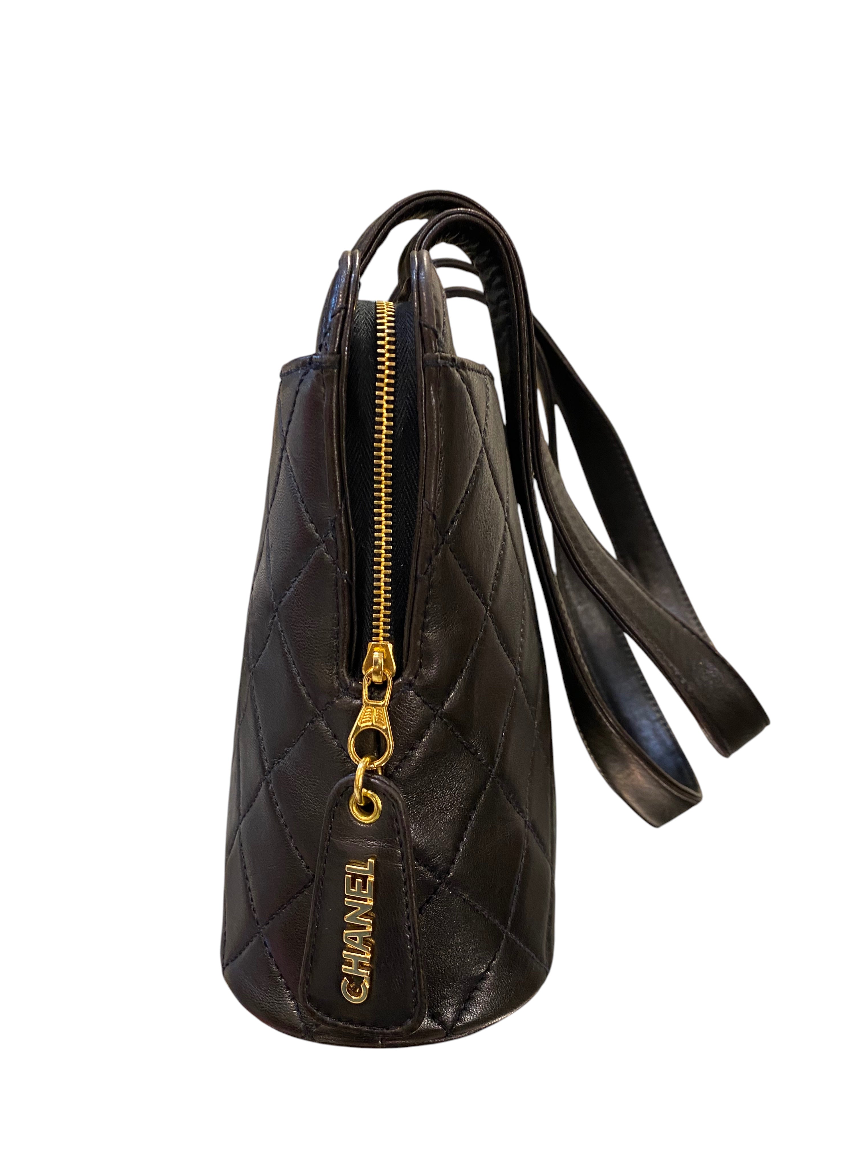 1996 Chanel handbag in quilted black leather